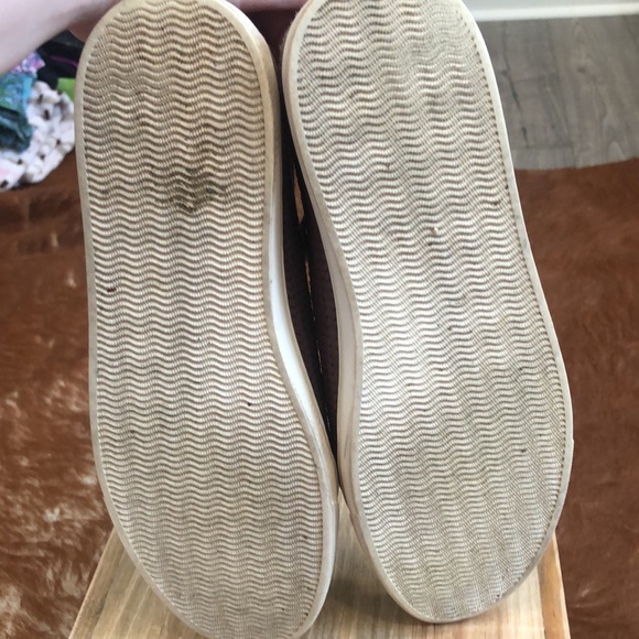 Lucky brand tennis shoes - Picture 5 of 6
